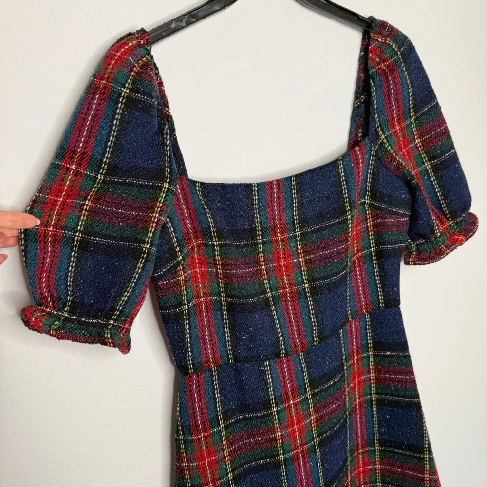 M2 NWT Vestigue HOLIDAY PLAID DRESS, NAVY/RED - Picture 6 of 10